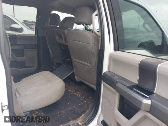 2015 Ford F-150 XL with VIN 1FTEW1CF1FKF21879, listed as a IAAI auction lot 41432470 with 86,658 mi miles. Bid and sale history available at carsss.com. Image 8.