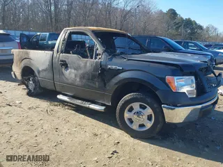 2014 Ford F-150 XL with VIN 1FTMF1CM0EKF68328, listed as a IAAI auction lot 41284742 with 1 mi miles. Bid and sale history available at carsss.com. Image 1.