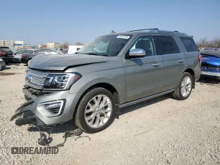 2019 Ford Expedition Platinum with VIN 1FMJU1MT5KEA79007, listed as a Copart auction lot 48873475 with 61,421 mi miles and Salvage Title. Bid and sale history available at carsss.com. Image 1.
