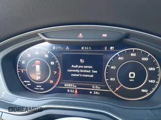 2019 Audi A4 allroad Premium Plus with VIN WA18NAF42KA009729, listed as a IAAI auction lot 41698959 with 60,893 mi miles. Bid and sale history available at carsss.com. Image 7.