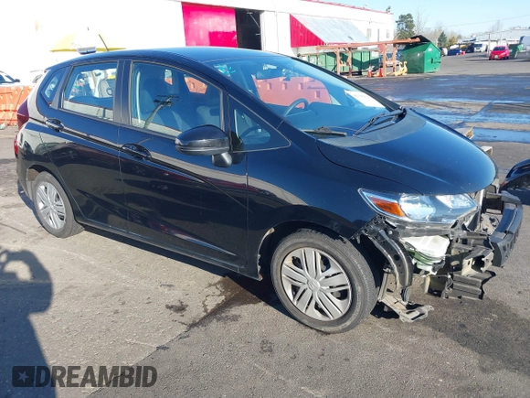 2019 Honda Fit LX with VIN 3HGGK5H46KM735161, listed as a IAAI auction lot 41338424 with 59,260 mi miles. Bid and sale history available at carsss.com. Image 1.