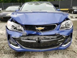 2017 Chevrolet SS z VIN 6G3F15RW5HL300271, wystawiony jako Copart lot #55782905 z przebiegiem 29 389 mil mil oraz Szkoda całkowita • Salvage title. Historia ofert i sprzedaży dostępna na DreamBid. Obrazek 5.