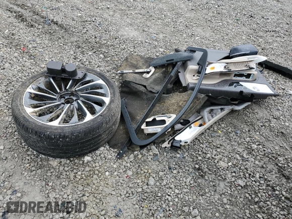 2020 Lincoln Aviator Reserve z VIN 5LM5J7XC0LGL22749, wystawiony jako Copart lot #55477675 z przebiegiem 61 286 mil mil oraz Szkoda całkowita • Salvage title. Historia ofert i sprzedaży dostępna na DreamBid. Obrazek 13.