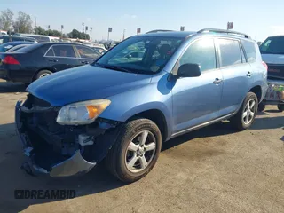 2007 Toyota RAV4 with VIN JTMZK33V375008665, listed as a IAAI auction lot 41353710 with 172,830 mi miles. Bid and sale history available at carsss.com. Image 2.
