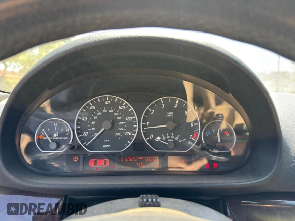 2005 BMW 3 Series 330Ci with VIN WBABW53435PL53055, listed as a Copart auction lot 65653465 with 112,923 mi miles and Clean title. Bid and sale history available at DreamBid. Image 8.