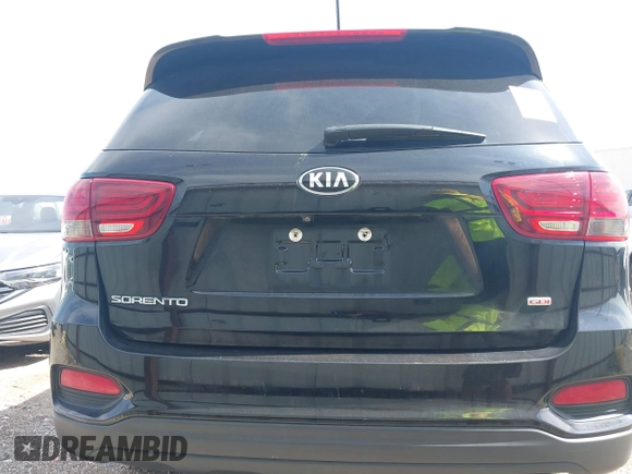 2019 Kia Sorento L z VIN 5XYPG4A39KG534430, wystawiony jako IAAI lot #42255655 z przebiegiem 167 437 mil mil oraz . Historia ofert i sprzedaży dostępna na DreamBid. Obrazek 16.