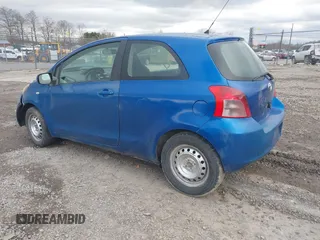 2007 Toyota Yaris with VIN JTDJT923075107182, listed as a IAAI auction lot 41850357 with 177,886 mi miles. Bid and sale history available at carsss.com. Image 3.