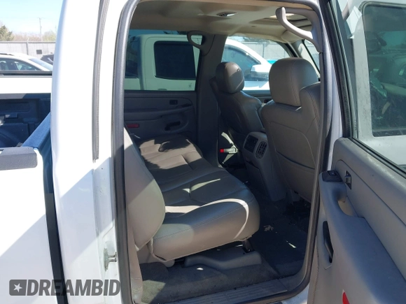 2007 Chevrolet Silverado 1500 LT3 with VIN 2GCEK13ZX71138580, listed as a IAAI auction lot 42217331 with 248,031 mi miles and . Bid and sale history available at DreamBid. Image 8.