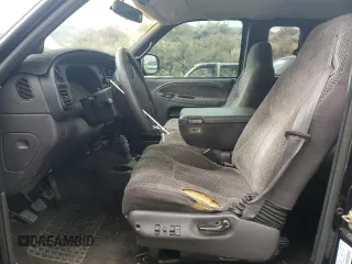 1999 Dodge Ram 3500 with VIN 1B7MC3361XJ624548, listed as a Copart auction lot 77225594 with 193,623 mi miles and Salvage Title. Bid and sale history available at carsss.com. Image 7.