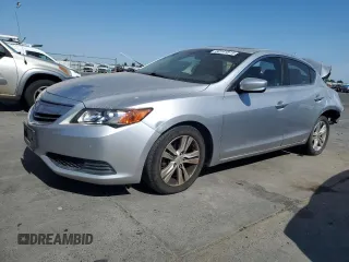 2013 Acura ILX with VIN 19VDE1F30DE009720, listed as a Copart auction lot 60141815 with 141,642 mi miles and Salvage title. Bid and sale history available at DreamBid. Image 1.