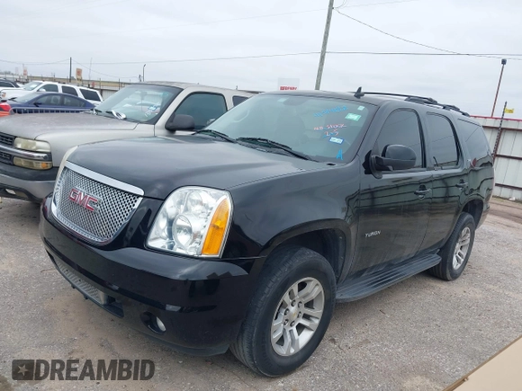 2009 GMC Yukon SLT w/4SA with VIN 1GKFC33J39R295065, listed as a IAAI auction lot 41514132 with 216,680 mi miles. Bid and sale history available at carsss.com. Image 17.