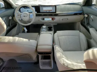 2025 Genesis GV60 Standard with VIN KMUKB4SA4SU026108, listed as a Copart auction lot 85898834 with 231 mi miles and Salvage Title. Bid and sale history available at carsss.com. Image 8.