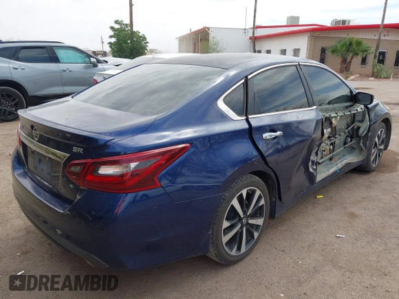 2018 Nissan Altima SV with VIN 1N4AL3AP0JC112456, listed as a IAAI auction lot 41871501 with 136,497 mi miles and . Bid and sale history available at carsss.com. Image 4.