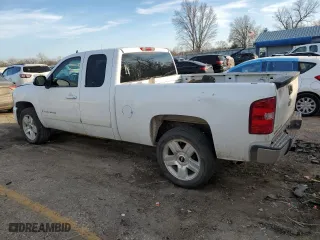 2008 Chevrolet Silverado 1500 LT w/1LT with VIN 2GCEC19J381327958, listed as a Copart auction lot 43563825 with 103,391 mi miles and Salvage Title. Bid and sale history available at carsss.com. Image 2.