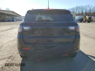 2022 Jeep Compass (RED) Edition with VIN 3C4NJDCB5NT156889, listed as a Copart auction lot 42326945 with Not provided miles and Salvage title. Bid and sale history available at DreamBid. Image 6.