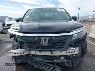 2017 Honda Ridgeline RTL-E with VIN 5FPYK3F7XHB030565, listed as a IAAI auction lot 41795386 with 79,252 mi miles and . Bid and sale history available at DreamBid. Image 13.
