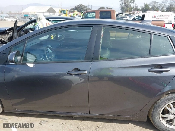 2021 Toyota Prius Prime LE with VIN JTDKAMFP9M3171321, listed as a IAAI auction lot 41464622 with NaN miles. Bid and sale history available at carsss.com. Image 15.