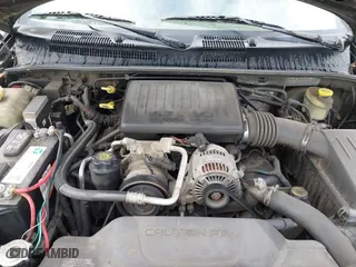 2004 Jeep Grand Cherokee Laredo with VIN 1J4GX48N74C412982, listed as a IAAI auction lot 41496258 with 195,671 mi miles. Bid and sale history available at carsss.com. Image 10.