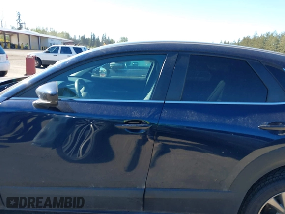 2020 Mazda CX-30 Select with VIN 3MVDMBCL4LM140110, listed as a IAAI auction lot 42194090 with 33,965 mi miles and . Bid and sale history available at DreamBid. Image 15.