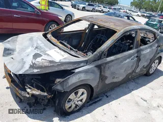2016 Hyundai Elantra SE with VIN 5NPDH4AEXGH753186, listed as a IAAI auction lot 42487320 with Not provided miles and . Bid and sale history available at DreamBid. Image 6.