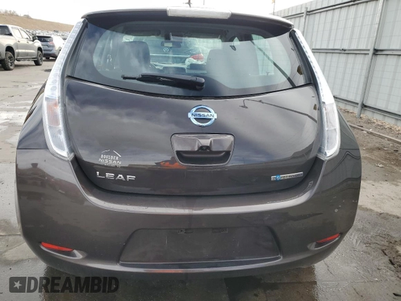 2017 Nissan LEAF S with VIN 1N4BZ0CP8HC302398, listed as a Copart auction lot 50421905 with 31,220 mi miles and Salvage Title. Bid and sale history available at carsss.com. Image 6.