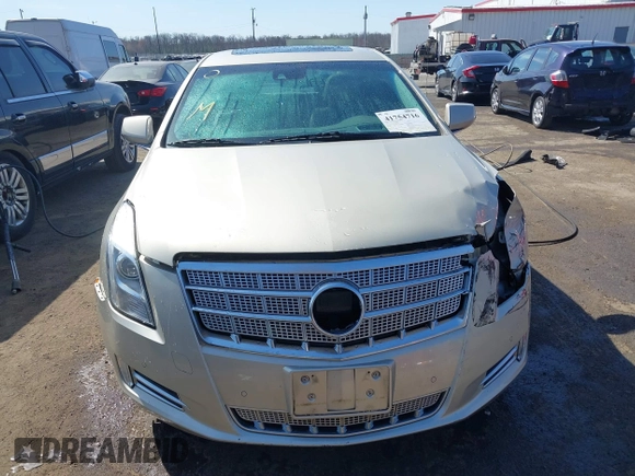 2013 Cadillac XTS Platinum z VIN 2G61U5S37D9209926, wystawiony jako IAAI lot #41754716 z przebiegiem 126 239 mil mil oraz . Historia ofert i sprzedaży dostępna na DreamBid. Obrazek 12.