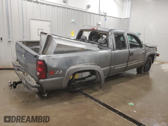 2006 Chevrolet Silverado 1500 LT2 with VIN 1GCEK19B26Z299795, listed as a Copart auction lot 42619785 with Not Provided miles and Clean Title. Bid and sale history available at DreamBid. Image 3.