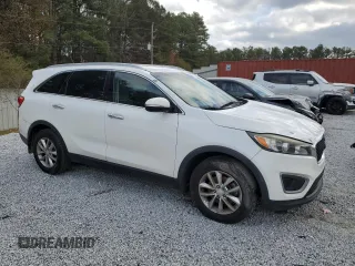 2017 Kia Sorento L with VIN 5XYPG4A31HG255174, listed as a Copart auction lot 85169244 with 140,773 mi miles and Clean Title. Bid and sale history available at carsss.com. Image 4.