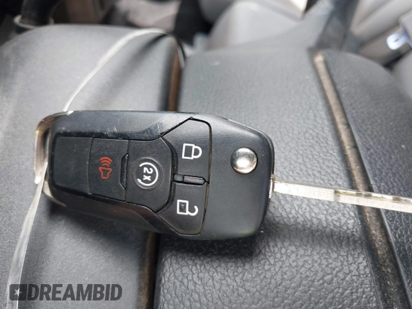 2016 Ford F-150 XLT with VIN 1FTEW1EFXGKF66611, listed as a IAAI auction lot 42113054 with 161,020 mi miles and . Bid and sale history available at DreamBid. Image 11.