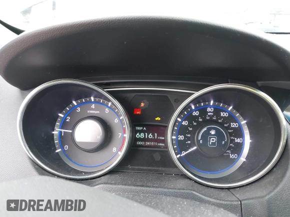 2011 Hyundai Sonata Limited with VIN 5NPEC4AC9BH100682, listed as a IAAI auction lot 42146593 with 241,070 mi miles and . Bid and sale history available at DreamBid. Image 7.