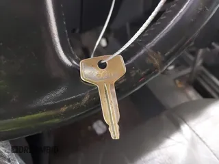 1994 Isuzu Trooper с VIN JACDH58WXR7906496, выставлен на аукционе IAAI как лот 42355985 с пробегом 203 592 миль миль и . История ставок и продаж доступна на DreamBid. Изображение 11.