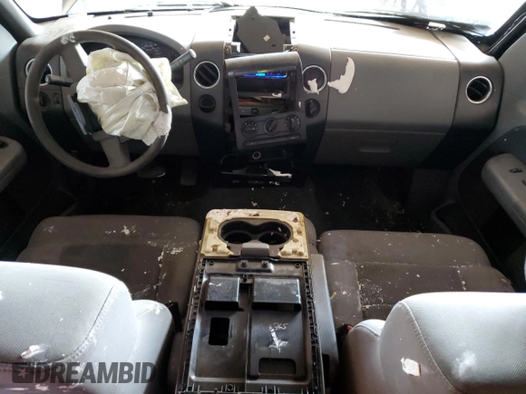 2006 Ford F-150 XLT z VIN 1FTPW12V66FB68274, wystawiony jako Copart lot #60637975 z przebiegiem 161 241 mil mil oraz Szkoda całkowita • Salvage title. Historia ofert i sprzedaży dostępna na DreamBid. Obrazek 8.