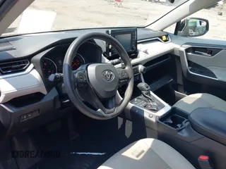 2021 Toyota RAV4 XLE with VIN 2T3P1RFV4MC255062, listed as a IAAI auction lot 42371268 with 34,285 mi miles and . Bid and sale history available at DreamBid. Image 12.