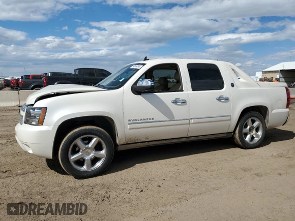 2013 Chevrolet Avalanche LTZ with VIN 3GNTKGE75DG138065, listed as a Copart auction lot 57346095 with 194,389 mi miles and Salvage title. Bid and sale history available at DreamBid. Image 1.
