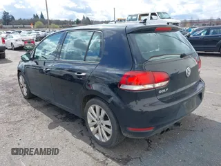 2012 Volkswagen Golf TDI z VIN WVWDM7AJ2CW334537, wystawiony jako IAAI lot #41836985 z przebiegiem 115 640 mil mil oraz . Historia ofert i sprzedaży dostępna na DreamBid. Obrazek 3.