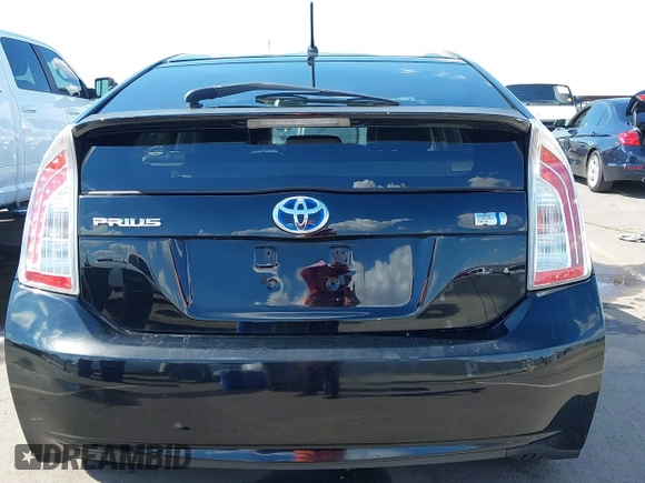 2013 Toyota Prius One z VIN JTDKN3DU1D5601970, wystawiony jako IAAI lot #42407934 z przebiegiem 130 535 mil mil oraz . Historia ofert i sprzedaży dostępna na DreamBid. Obrazek 16.