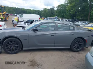 2019 Dodge Charger R/T z VIN 2C3CDXCT7KH721662, wystawiony jako IAAI lot #42179489 z przebiegiem 112 946 mil mil oraz . Historia ofert i sprzedaży dostępna na DreamBid. Obrazek 14.