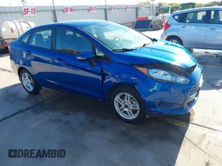 2019 Ford Fiesta SE with VIN 3FADP4BJ4KM160172, listed as a IAAI auction lot 41054213 with 71,147 mi miles. Bid and sale history available at carsss.com. Image 1.