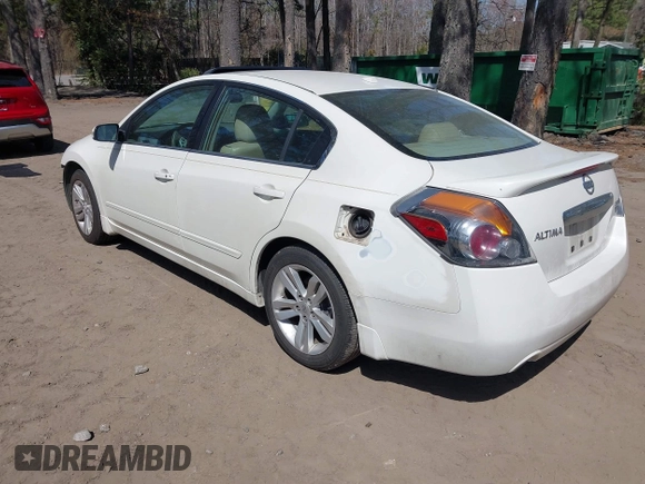 2010 Nissan Altima 3.5 SR with VIN 1N4BL2AP8AN538141, listed as a IAAI auction lot 41886965 with 156,364 mi miles. Bid and sale history available at carsss.com. Image 3.