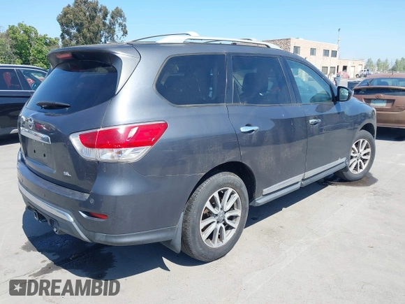 2013 Nissan Pathfinder SL with VIN 5N1AR2MN6DC601487, listed as a IAAI auction lot 42223152 with 229,947 mi miles and . Bid and sale history available at DreamBid. Image 4.