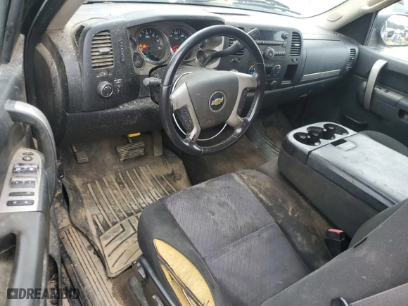 2011 Chevrolet Silverado 1500 LT with VIN 1GCRKSE31BZ154781, listed as a Copart auction lot 45998415 with NaN miles and Salvage Title. Bid and sale history available at carsss.com. Image 8.