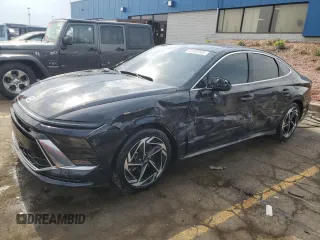 2024 Hyundai Sonata SEL z VIN KMHL14JA2RA409807, wystawiony jako Copart lot #53393045 z przebiegiem 5 661 mil mil oraz Szkoda całkowita • Salvage title. Historia ofert i sprzedaży dostępna na DreamBid. Obrazek 1.