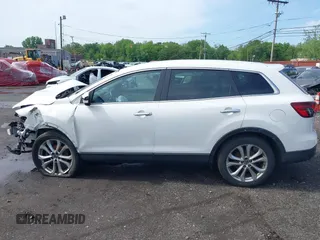 2013 Mazda CX-9 Grand Touring с VIN JM3TB3DV1D0409698, выставлен на аукционе IAAI как лот 42273758 с пробегом 58 865 миль миль и . История ставок и продаж доступна на DreamBid. Изображение 13.