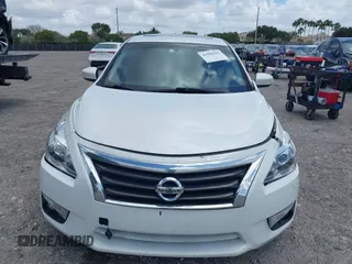 2015 Nissan Altima S with VIN 1N4AL3APXFN863236, listed as a IAAI auction lot 41950365 with 174,492 mi miles and . Bid and sale history available at DreamBid. Image 12.