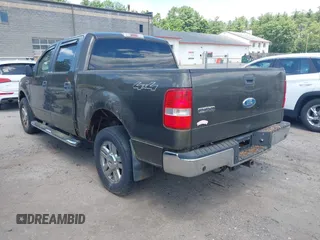 2008 Ford F-150 XLT z VIN 1FTPW14528FB75562, wystawiony jako IAAI lot #42477564 z przebiegiem 181 483 mil mil oraz . Historia ofert i sprzedaży dostępna na DreamBid. Obrazek 3.