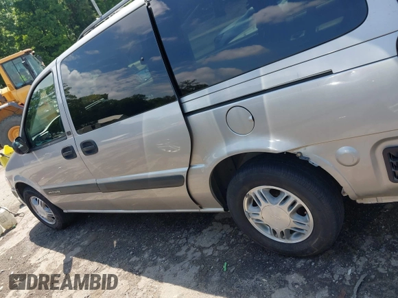 2004 Chevrolet Venture LS z VIN 1GNDX03E94D111687, wystawiony jako IAAI lot #42176665 z przebiegiem 227 130 mil mil oraz . Historia ofert i sprzedaży dostępna na DreamBid. Obrazek 15.