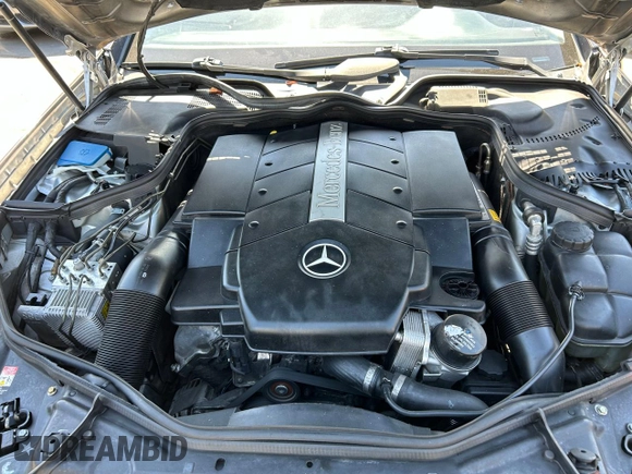 2006 Mercedes-Benz CLS-Class with VIN WDDDJ75X56A055095, listed as a Copart auction lot 74631394 with 177,706 mi miles and Clean Title. Bid and sale history available at carsss.com. Image 7.