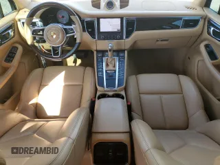 2017 Porsche Macan S with VIN WP1AB2A59HLB14284, listed as a Copart auction lot 55497805 with 99,565 mi miles and Salvage Title. Bid and sale history available at DreamBid. Image 8.