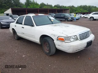 2001 Ford Crown Victoria Police Interceptor z VIN 2FAFP71W21X165218, wystawiony jako IAAI lot #42062199 z przebiegiem 233 978 mil mil oraz . Historia ofert i sprzedaży dostępna na DreamBid. Obrazek 1.