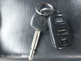 2006 Toyota Matrix STD с VIN 2T1KR32E26C597546, выставлен на аукционе IAAI как лот 42466996 с пробегом 137 522 миль миль и . История ставок и продаж доступна на DreamBid. Изображение 11.